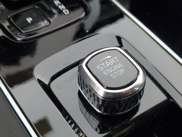2026 Volvo XC90 Plus - Photo 19