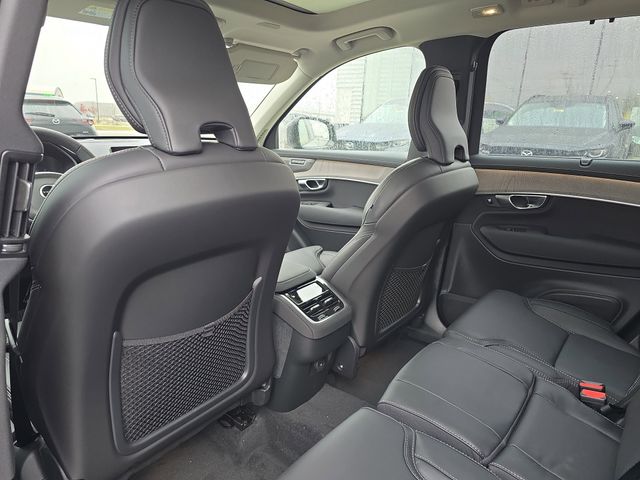 2026 Volvo XC90 Ultra - Photo 26