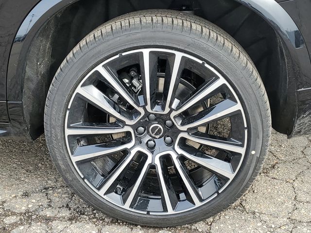2026 Volvo XC90 Plus - Photo 33