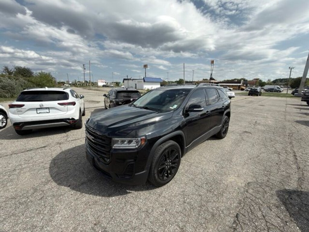 Used 2022 GMC Acadia SLE SUV