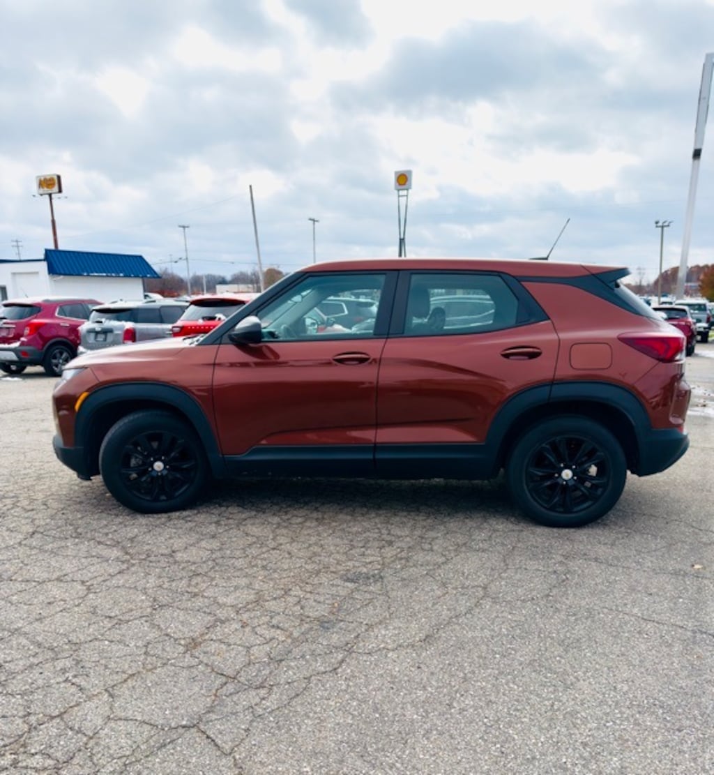 Used 2021 Chevrolet Trailblazer LS SUV