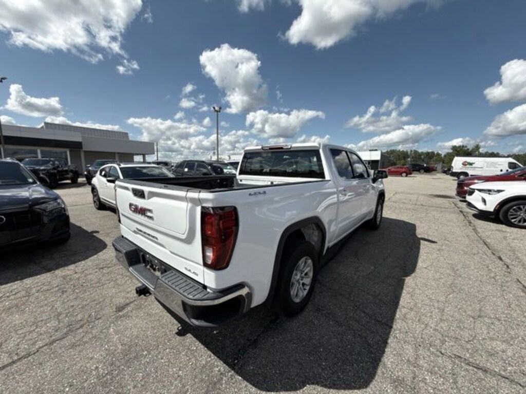 Used 2023 GMC Sierra 1500 SLE Truck Crew Cab