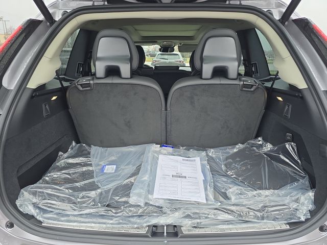 2026 Volvo XC90 Ultra - Photo 31