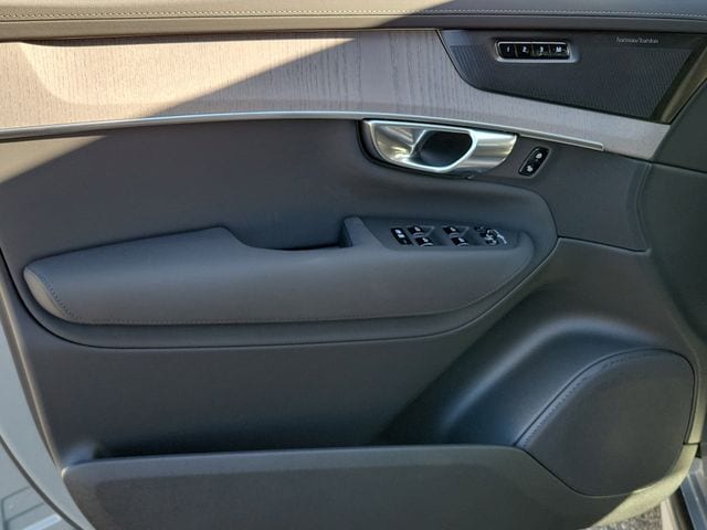 2026 Volvo XC90 Ultra - Photo 15