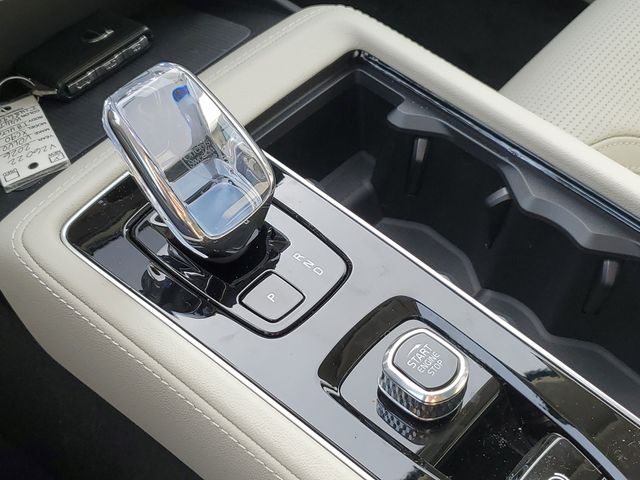 2026 Volvo XC90 Ultra - Photo 19