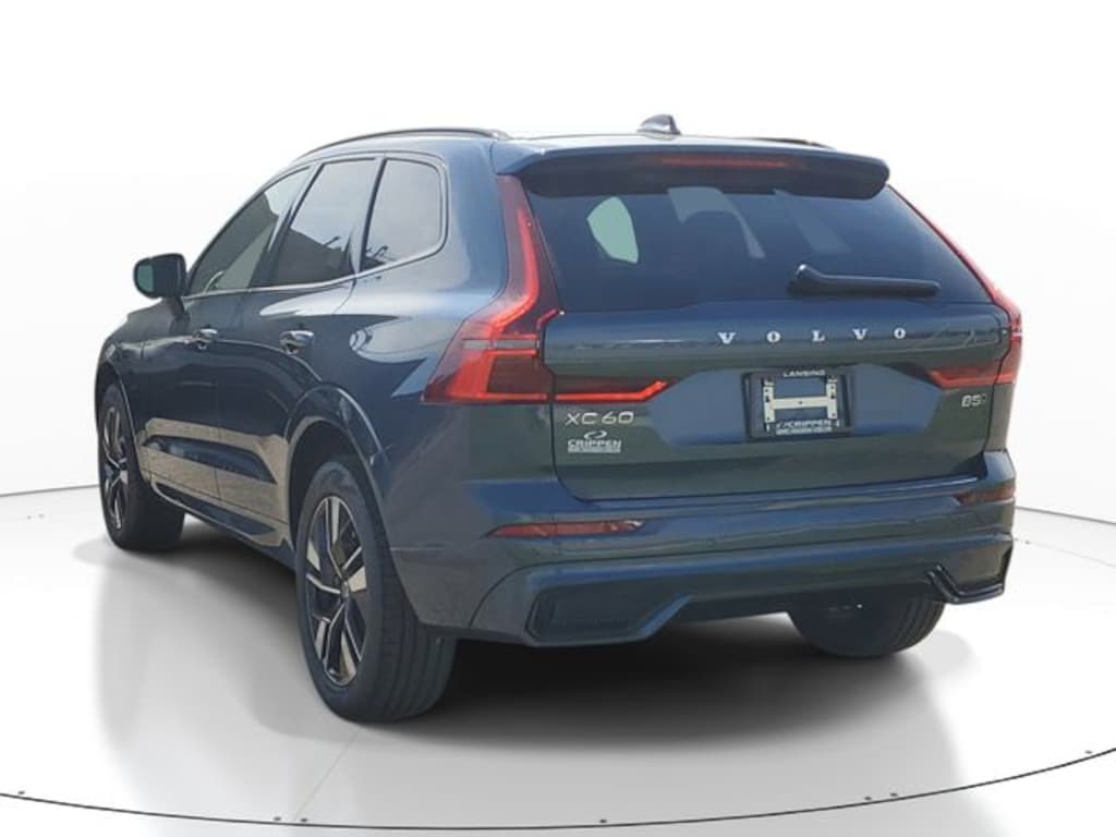 New 2026 Volvo XC60 B5 Plus SUV