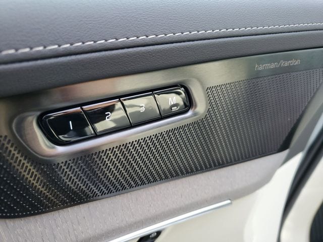 2026 Volvo XC90 Ultra - Photo 24