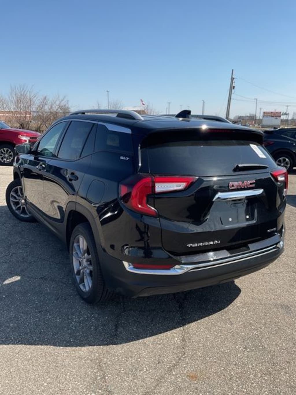 Used 2024 GMC Terrain SLT SUV