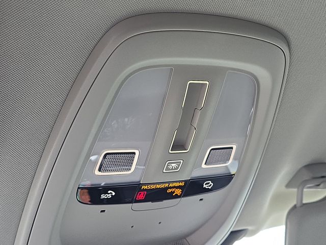 2026 Volvo XC90 Ultra - Photo 18