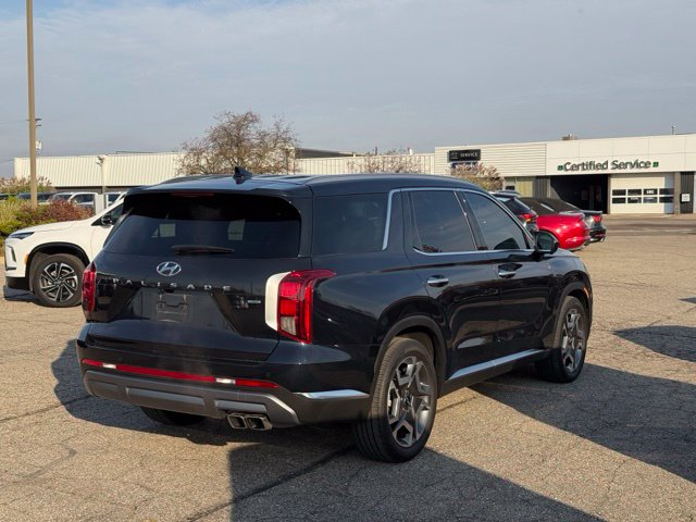 Used 2025 Hyundai Palisade Limited SUV