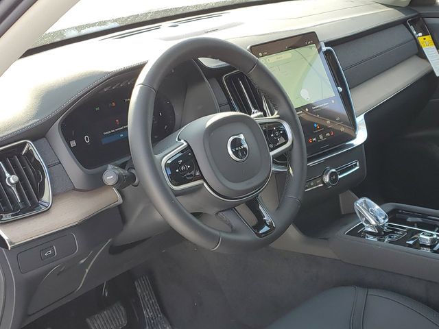 2026 Volvo XC90 Plus - Photo 8