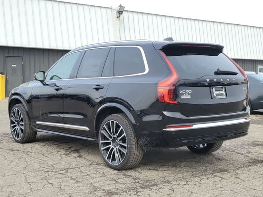 New 2026 Volvo XC90 B6 Plus 7-Seater SUV