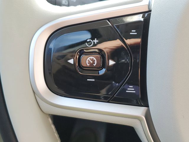 2026 Volvo XC90 Ultra - Photo 11