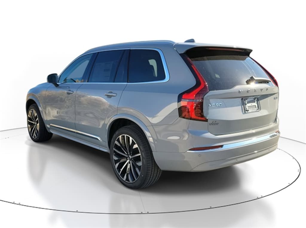 New 2026 Volvo XC90 B6 Ultra 7-Seater SUV