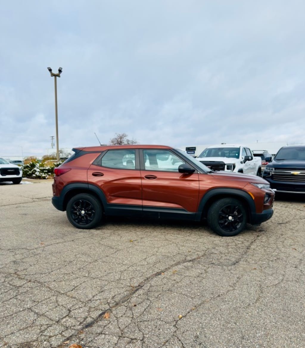 Used 2021 Chevrolet Trailblazer LS SUV