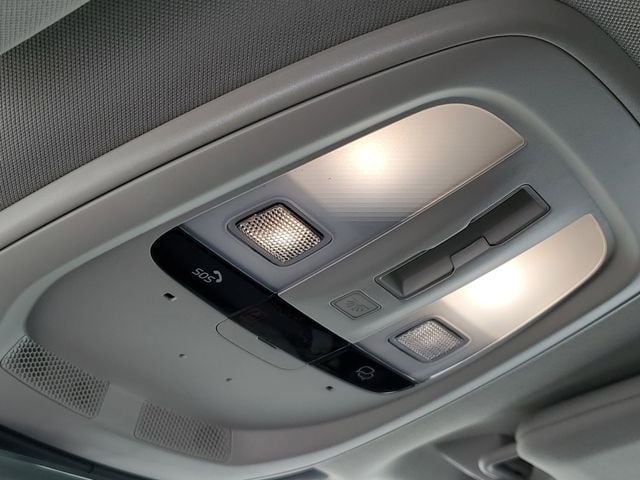 2026 Volvo XC90 Plus - Photo 19