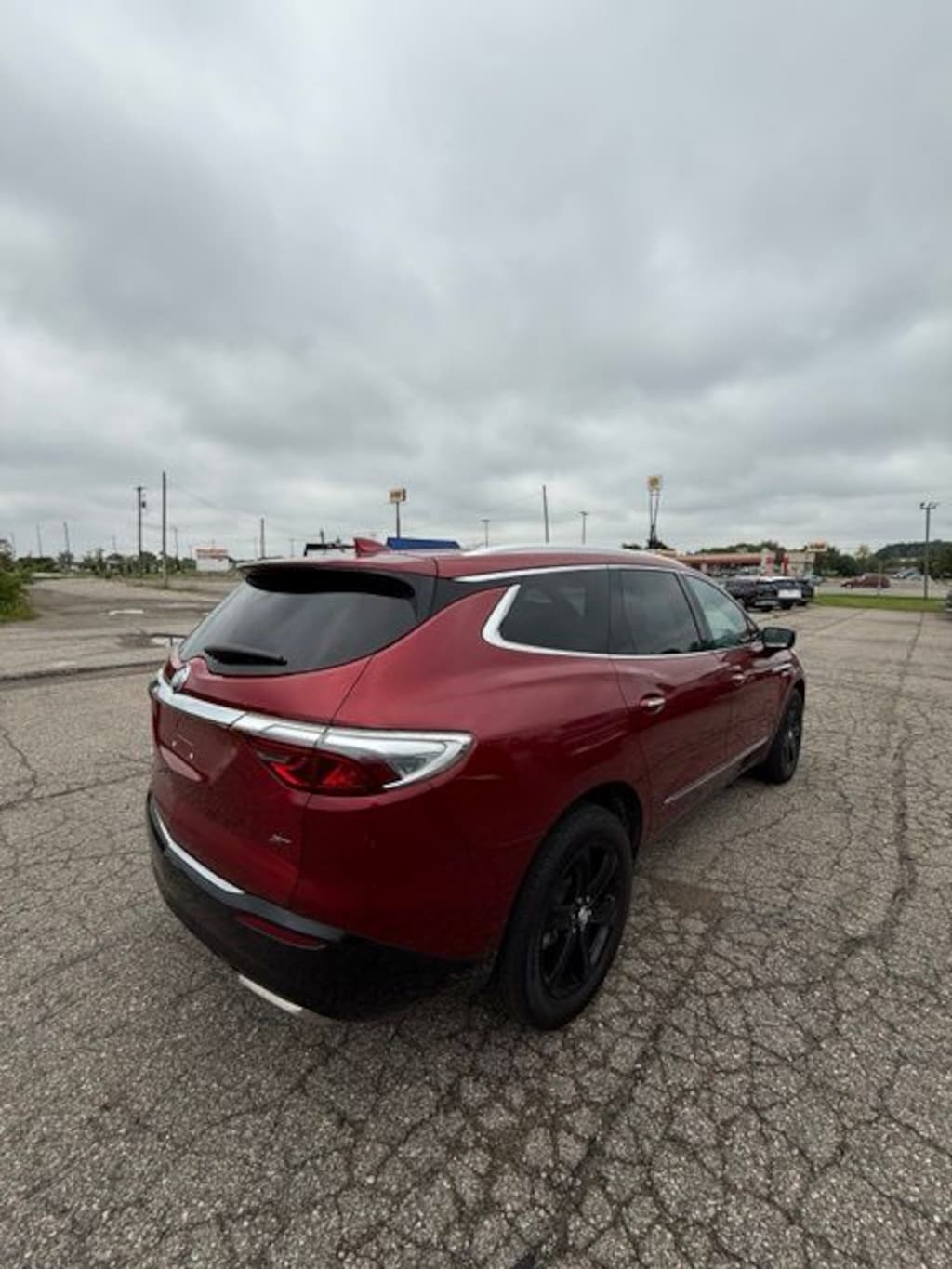 Used 2024 Buick Enclave Essence SUV