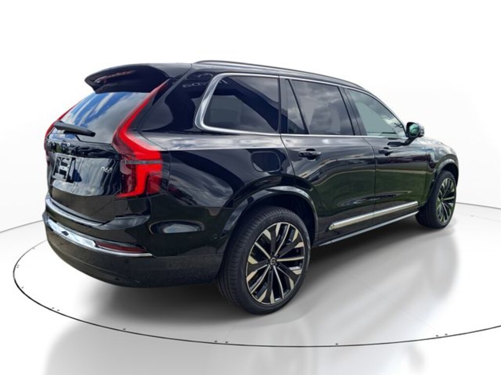 New 2026 Volvo XC90 B6 Plus 7-Seater SUV