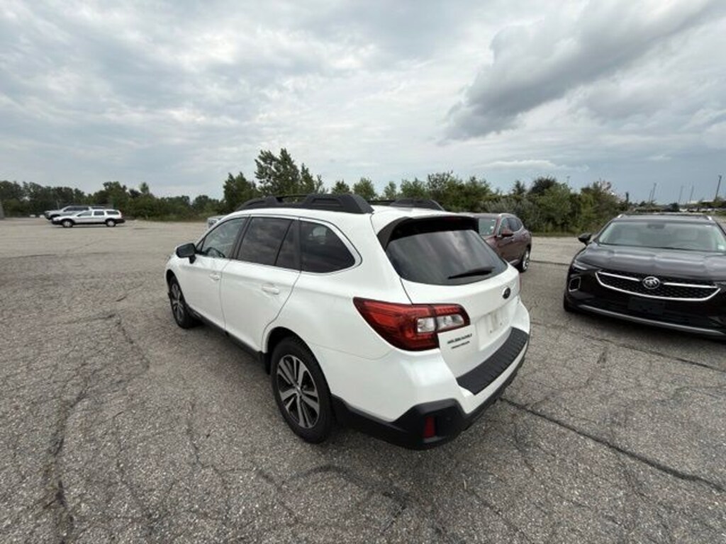 Used 2018 Subaru Outback 2.5i Limited SUV