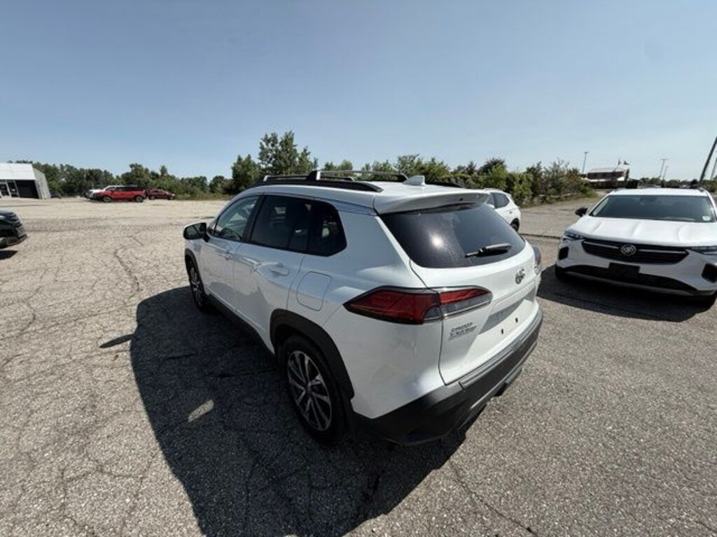 Used 2023 Toyota Corolla Cross XLE SUV