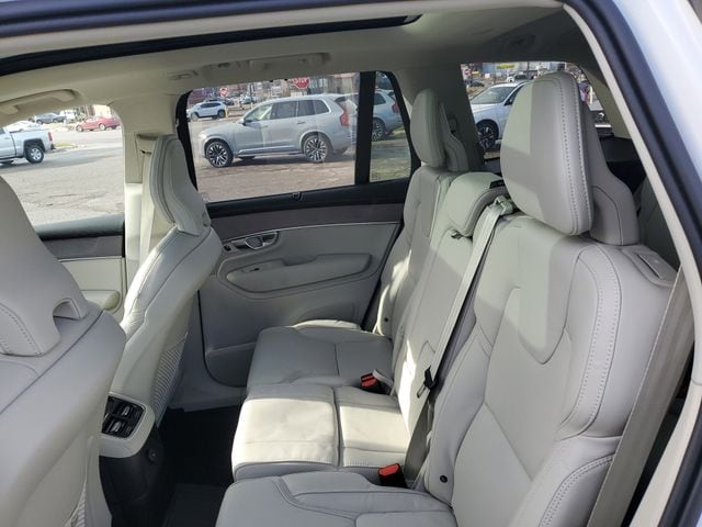 2026 Volvo XC90 Ultra - Photo 25