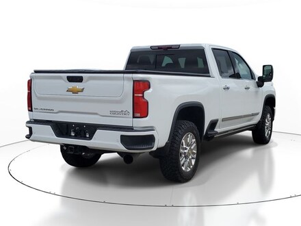 2025 Chevrolet Silverado 2500 HD High Country Truck Crew Cab