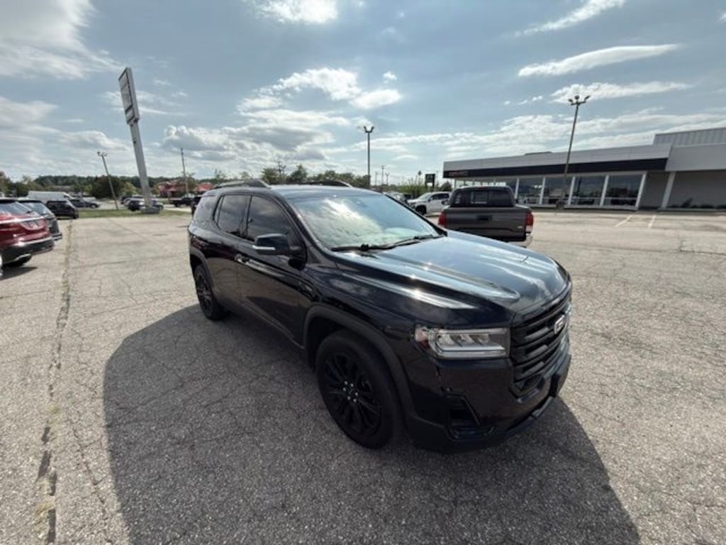 Used 2022 GMC Acadia SLE SUV