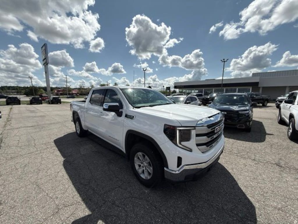 Used 2023 GMC Sierra 1500 SLE Truck Crew Cab