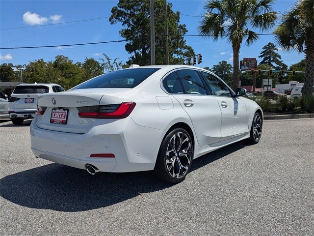 2025 Bmw 330i Sedan photo 4