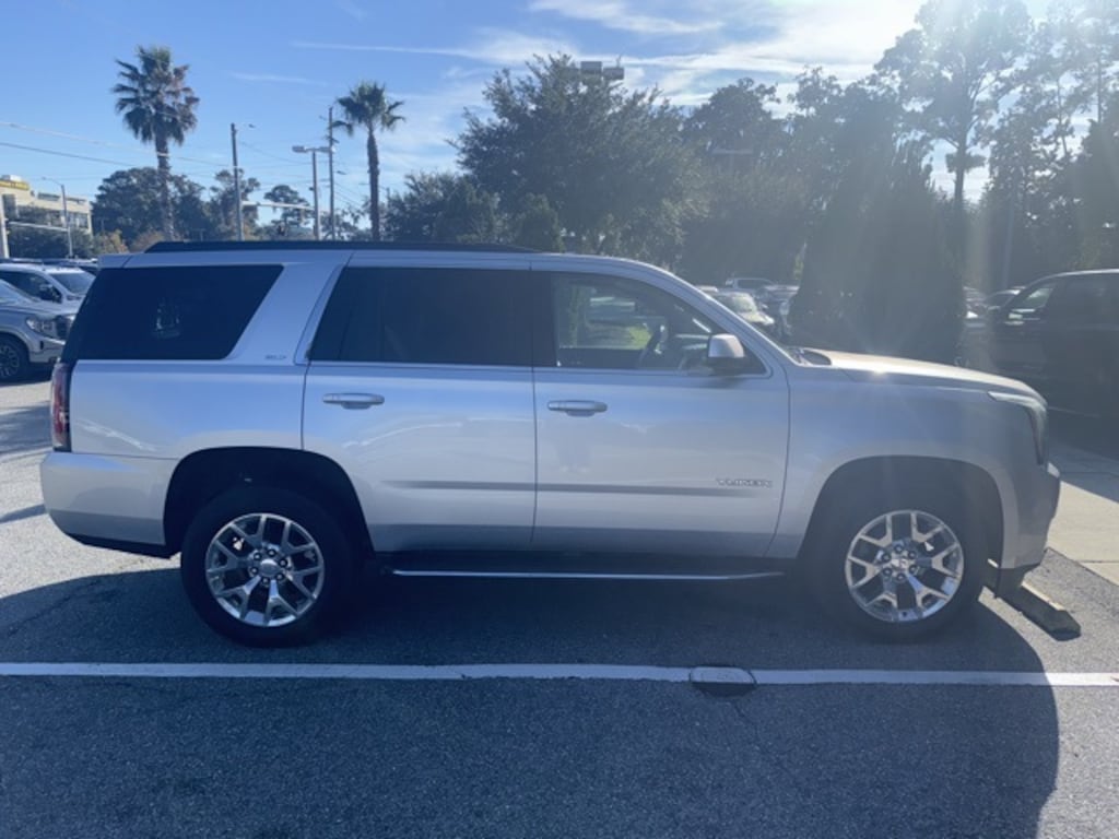 Used 2017 GMC Yukon SLT SUV