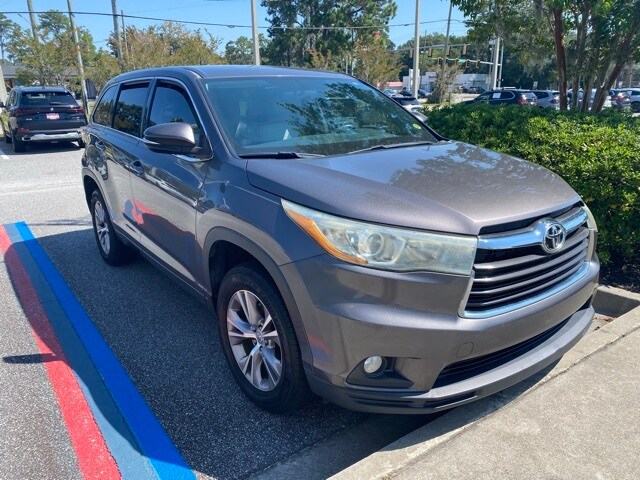 2015 Toyota Highlander Base Hybrid photo 3