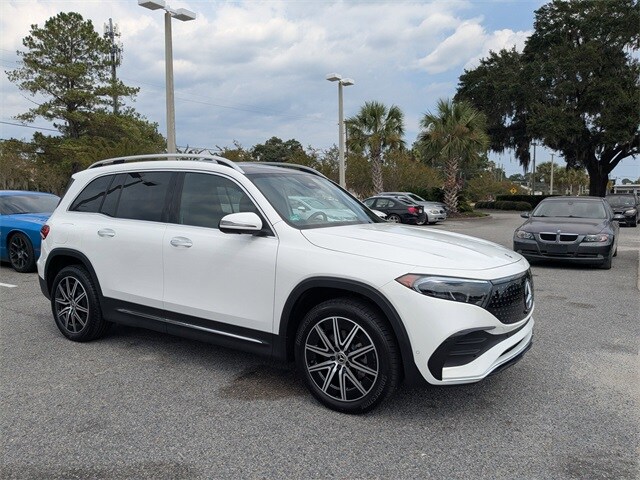 2025 Mercedes Benz EQB 250+ photo 2