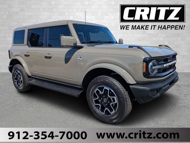 2025 Ford Bronco Outer Banks 4x4's photo