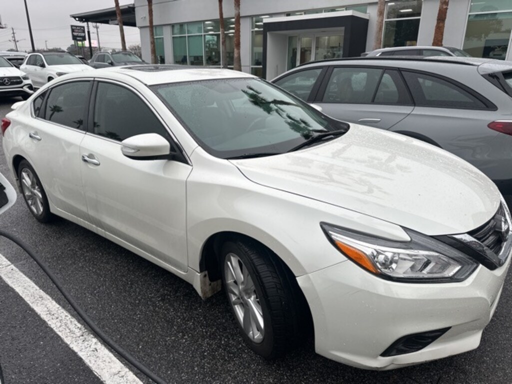 Used 2016 Nissan Altima 2.5 SL Sedan