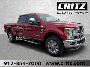 2018 Ford F-250SD Lariat Truck Crew Cab