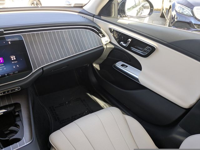 2025 Mercedes-Benz E-Class E350 - Photo 16
