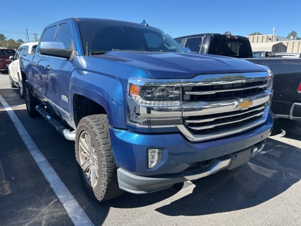 Used 2017 Chevrolet Silverado 1500 High Country Truck Crew Cab