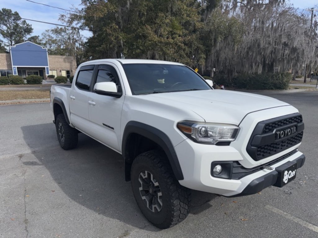 Used 2017 Toyota Tacoma TRD Off-Road Truck Double Cab