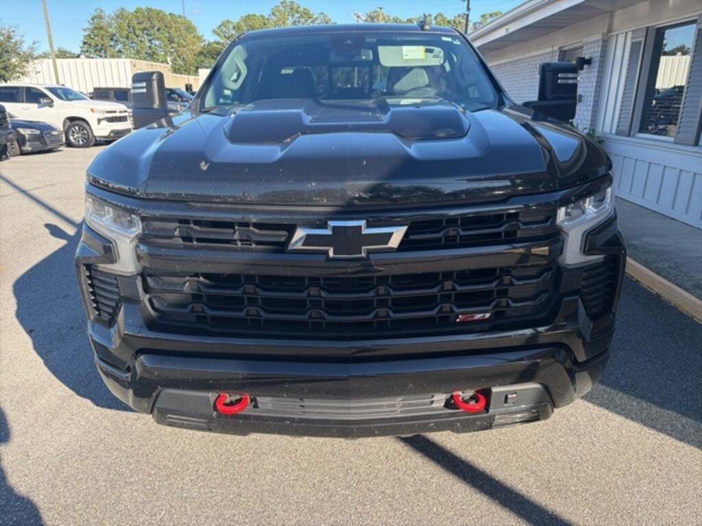 Used 2022 Chevrolet Silverado 1500 LT Trail Boss Truck Crew Cab