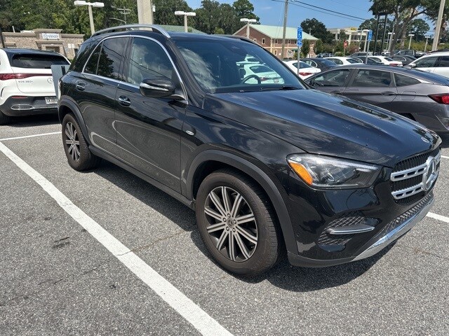 2025 Mercedes Benz GLE 450e 4MATIC photo 4
