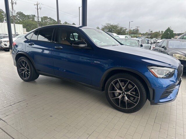 2022 Mercedes Benz GLC 43 photo 3