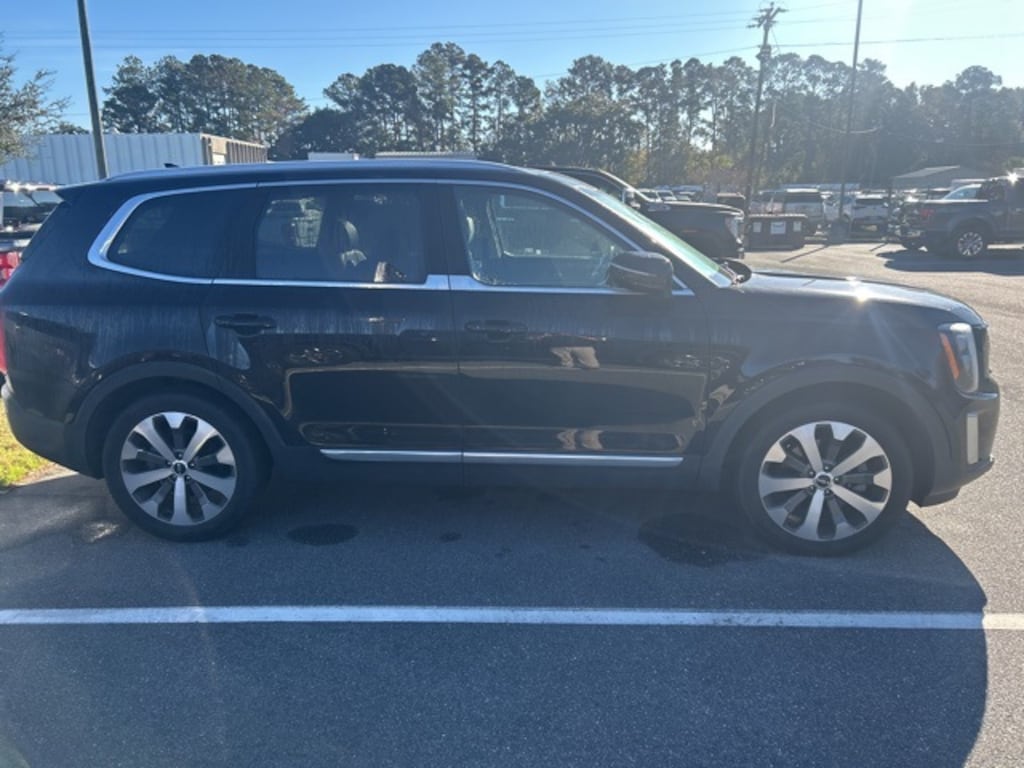 Used 2022 Kia Telluride EX SUV