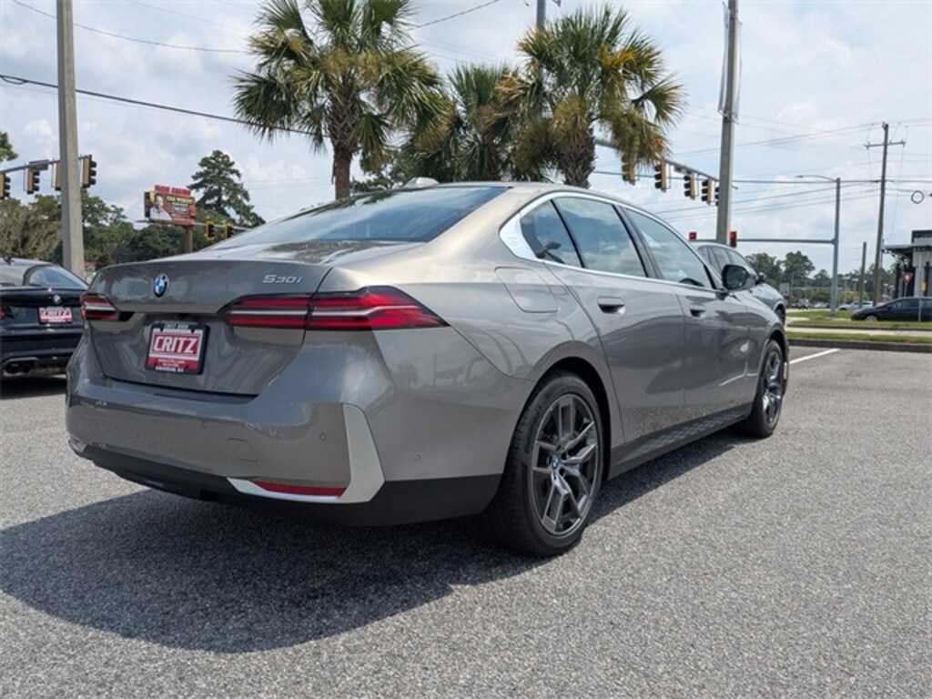 New 2026 BMW 5 Series 530i Sedan