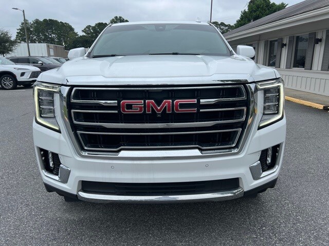 2022 Gmc Yukon SLT photo 2