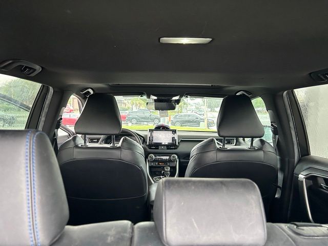 2021 Toyota RAV4 XSE - Photo 19