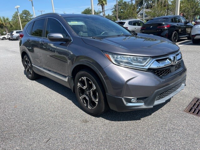 2018 Honda CR-V Touring photo 3