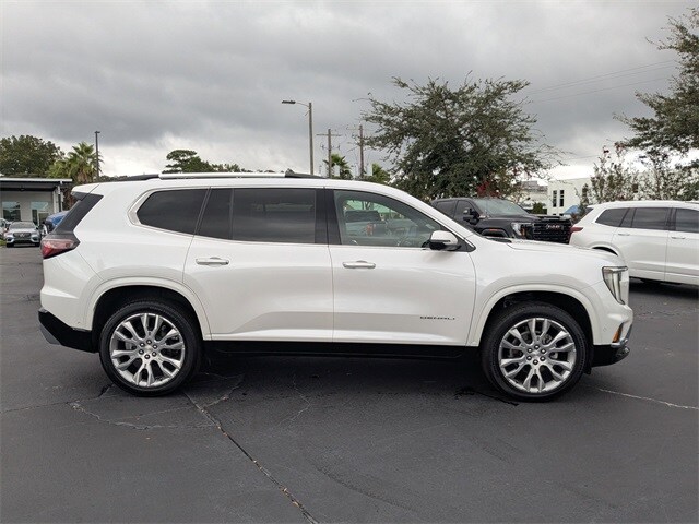 2025 Gmc Acadia Denali photo 3