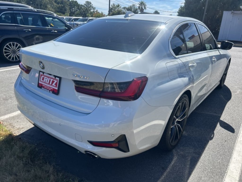 Used 2022 BMW 3 Series 330i Sedan
