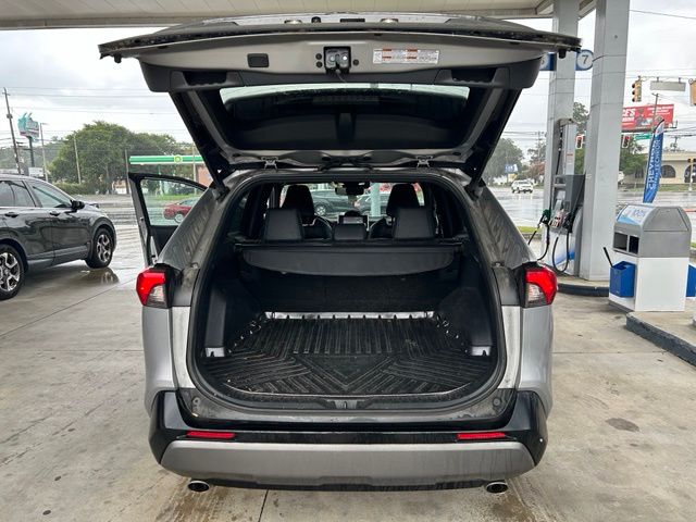 2021 Toyota RAV4 XSE - Photo 14