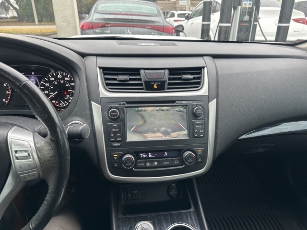 Used 2016 Nissan Altima 2.5 SL Sedan